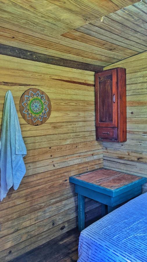 Guanaja Backpackers Hostel Exterior foto